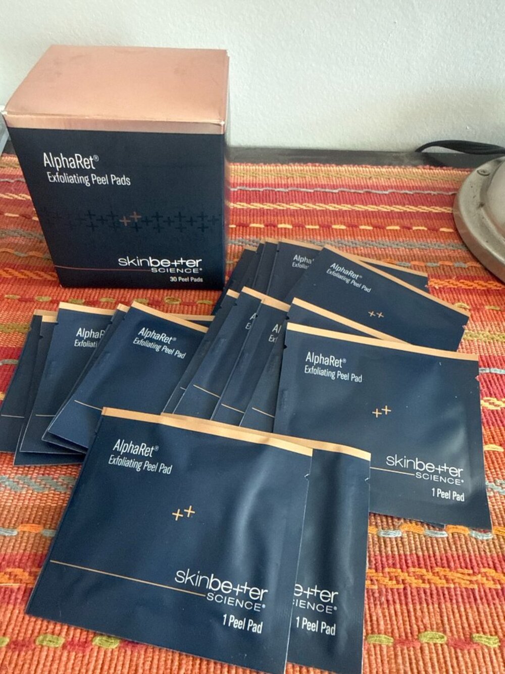 Skinbetter Science AlphaRet Exfoliating Peel Pads – 47 Sealed Pads